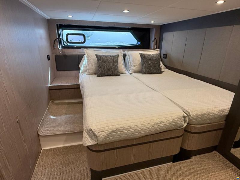 Azimut Atlantis 45