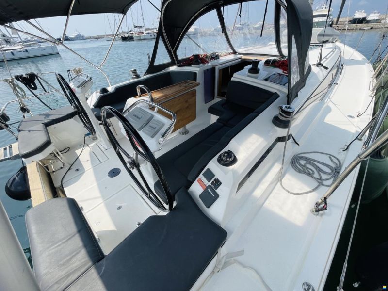 Bavaria Cruiser C42