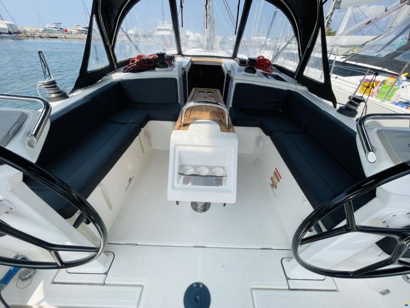 Bavaria Cruiser C42
