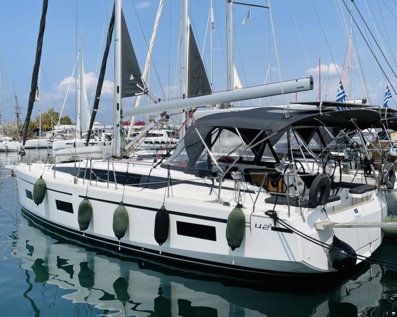 Bavaria Cruiser C42