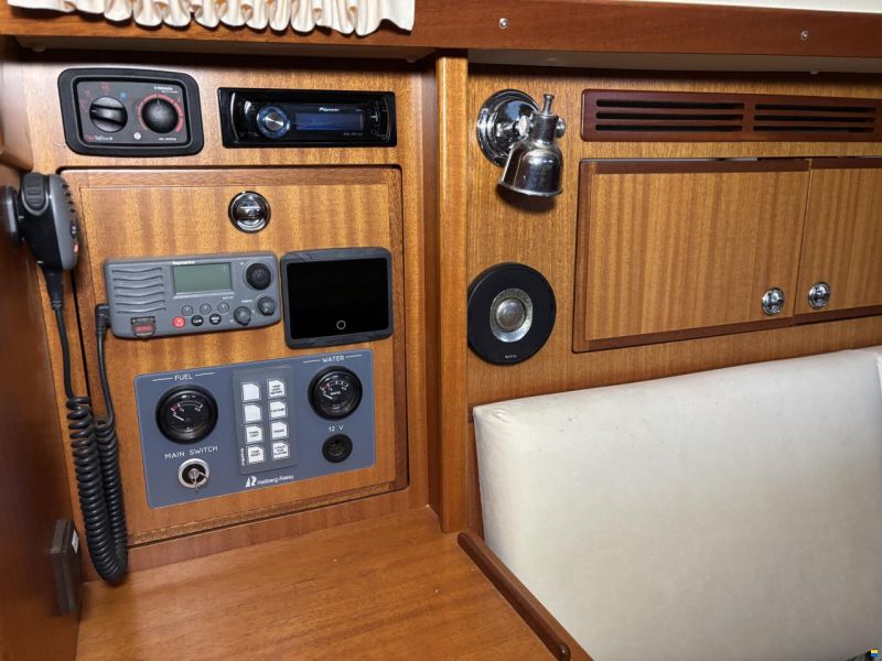 Hallberg-Rassy 310
