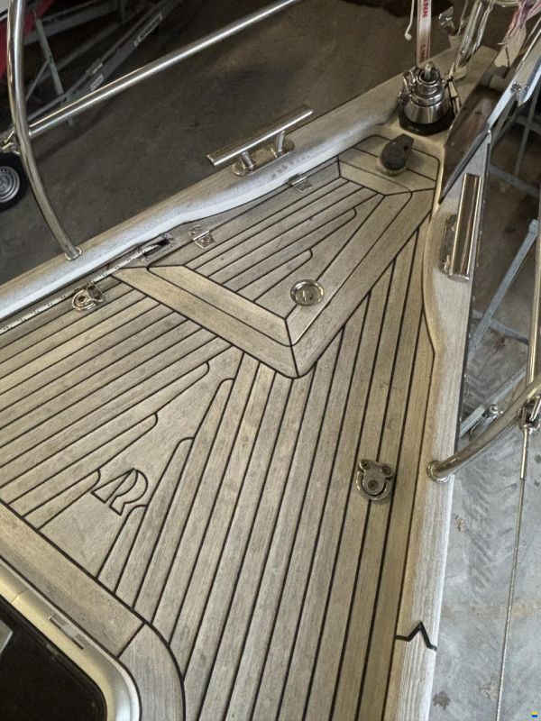 Hallberg-Rassy 310