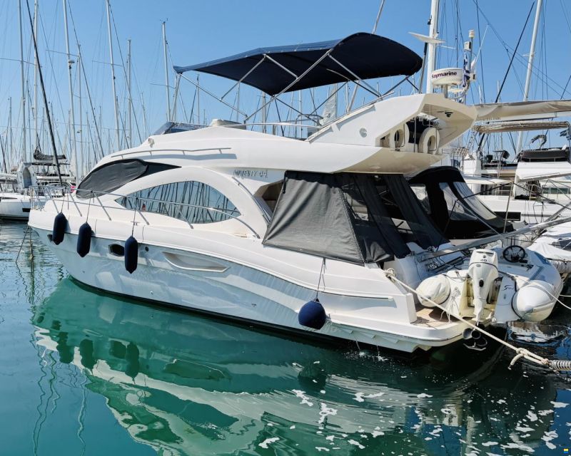 Majesty 44