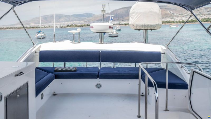 Majesty Yachts Majesty 44