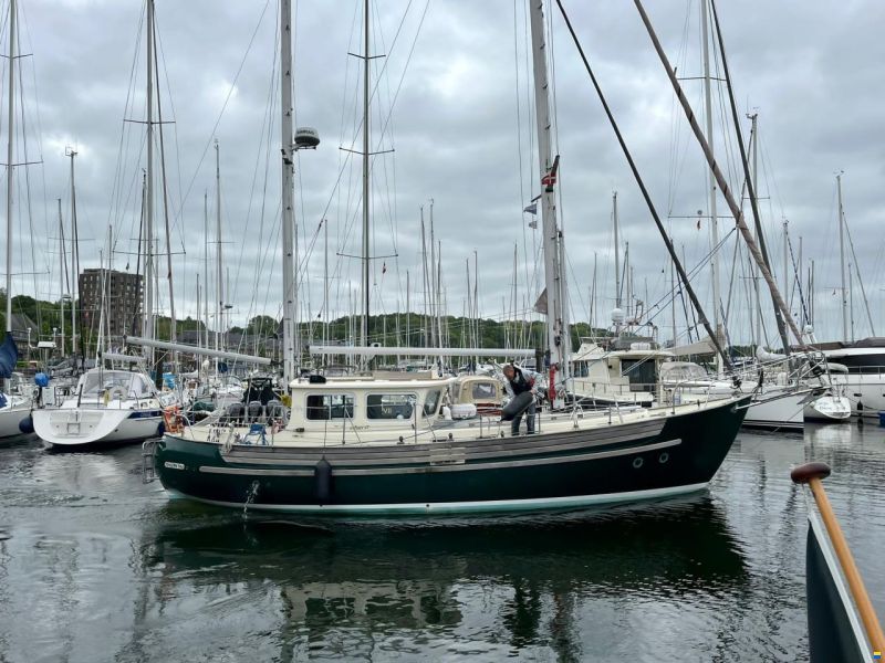 Fisher 37 Ketch
