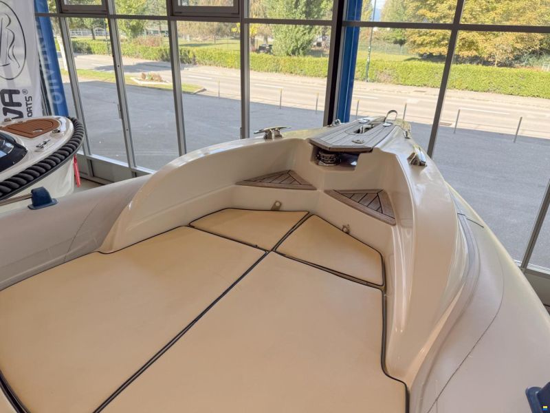 Marlin (IT) 23' FB Top