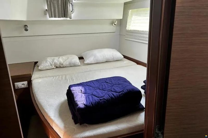 Lagoon 40