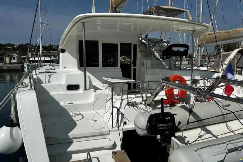 Lagoon 40