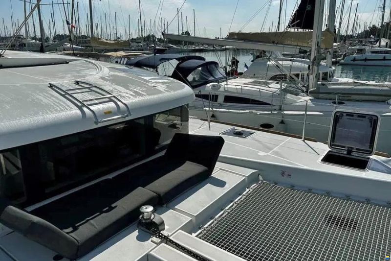 Lagoon 40