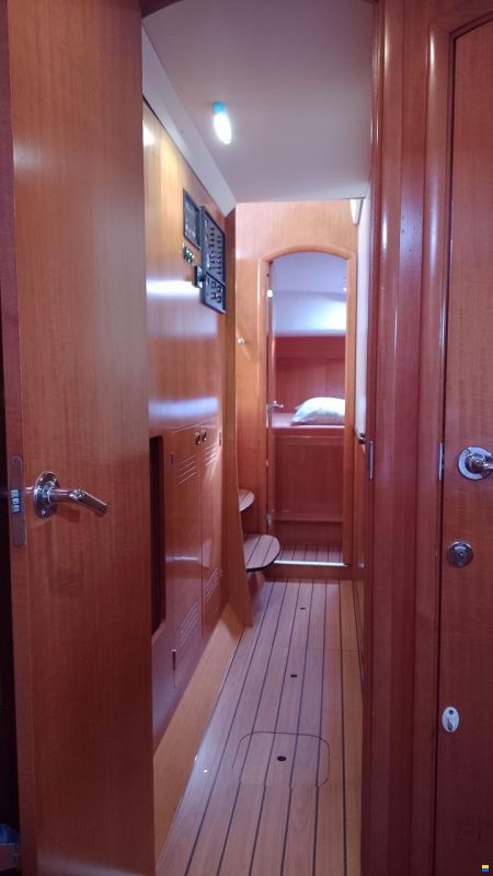 Lagoon 410