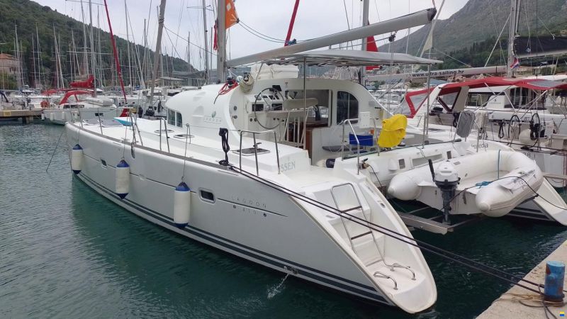 Lagoon 410