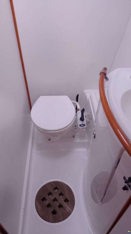 Lagoon 410