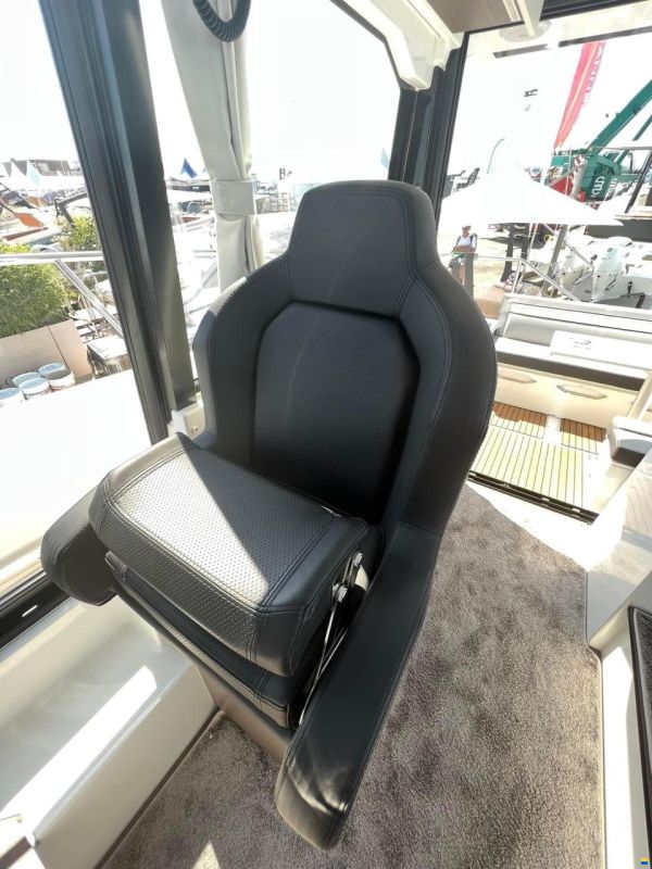 Jeanneau Merry Fisher 895 s2