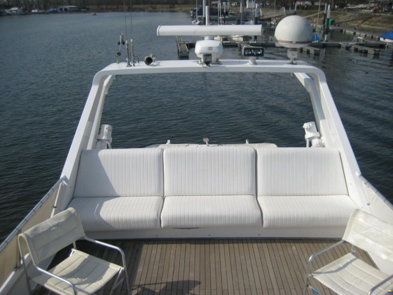 Cantieri di Pisa Akhir 20