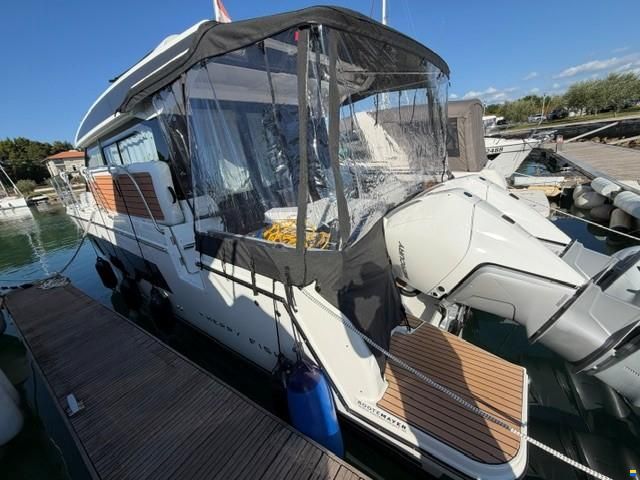 Jeanneau Merry Fisher 1095 Coupe s2