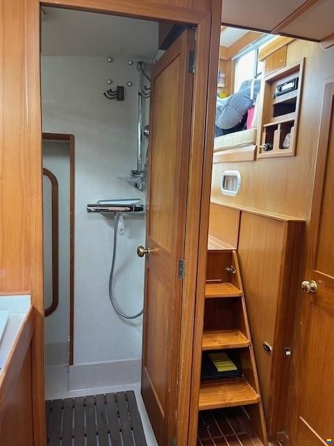 Fisher 37 Ketch