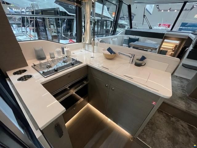 Jeanneau Merry Fisher 1295 Coupe