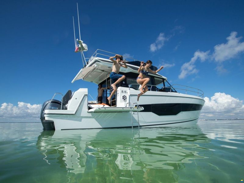 Jeanneau Merry Fisher 1295 Fly