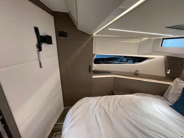 Jeanneau Merry Fisher 1295 Fly