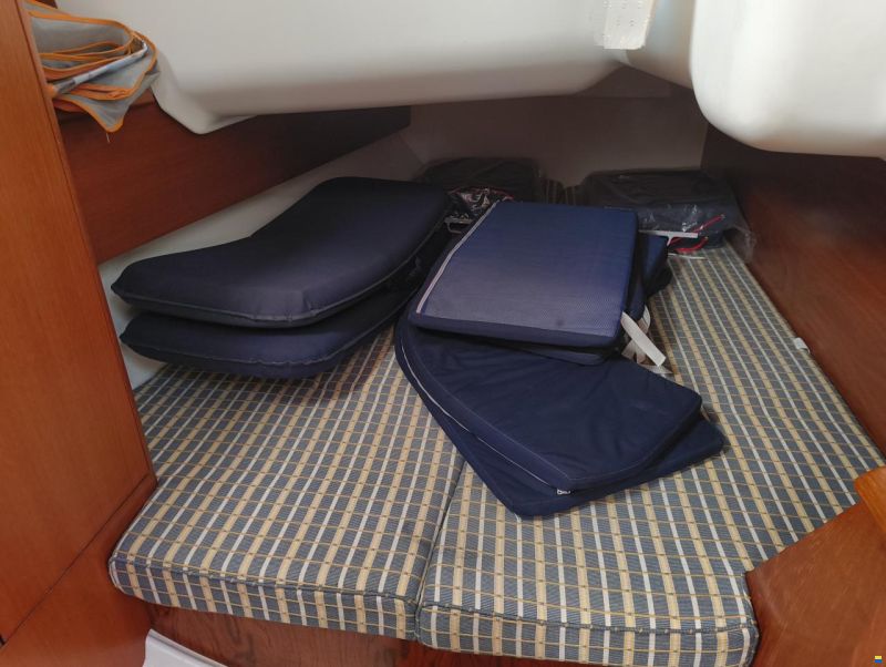 Jeanneau Sun Odyssey 37 Legend