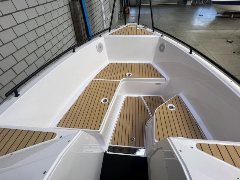 XO Boats DSCVR 9 Open