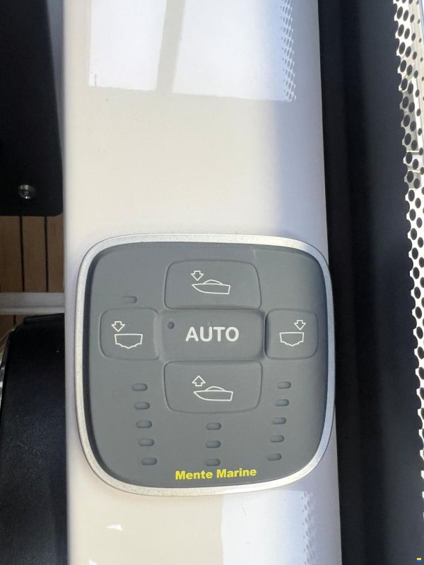 XO Boats DSCVR 9 Open