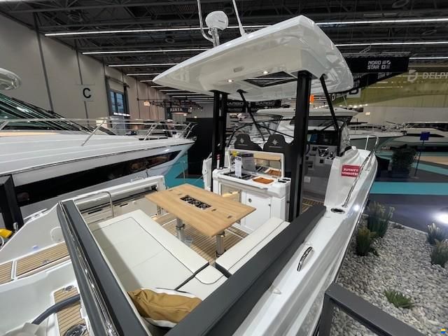 Jeanneau Cap Camarat 9.0 WA s2
