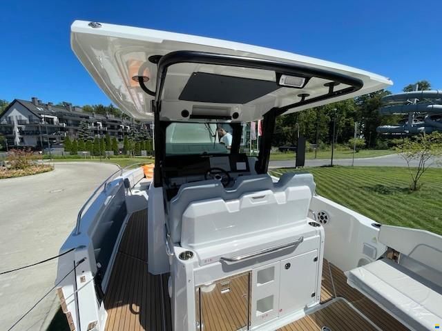 Jeanneau Cap Camarat 9.0 CC s2