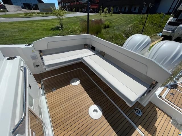 Jeanneau Cap Camarat 9.0 CC s2