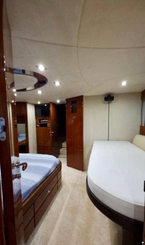 Fairline Squadron 74