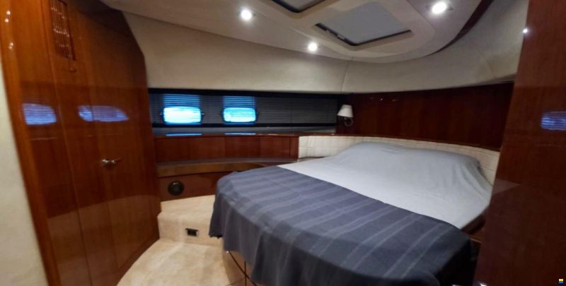 Fairline Squadron 74