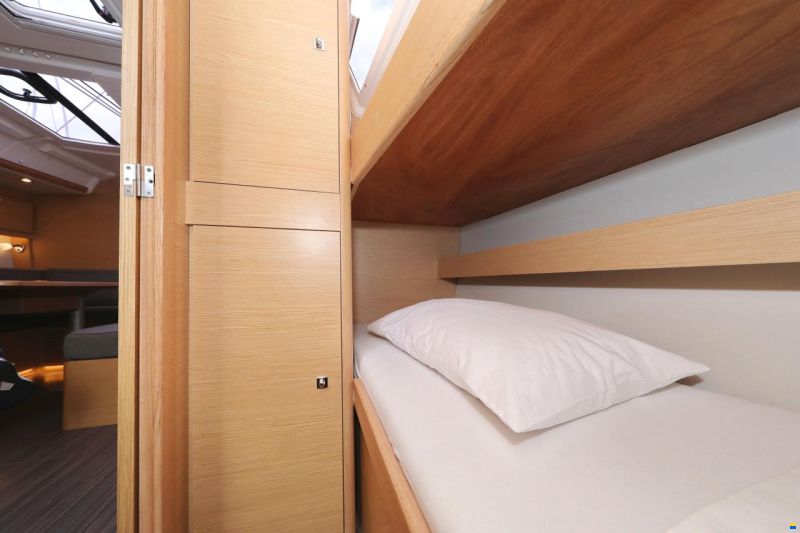 Dufour 430 GL