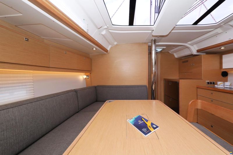 Dufour 430 GL