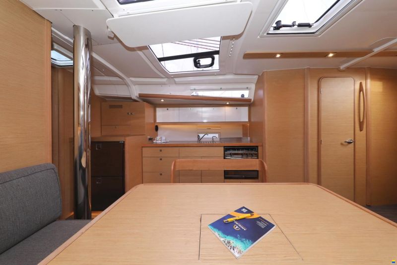 Dufour 430 GL
