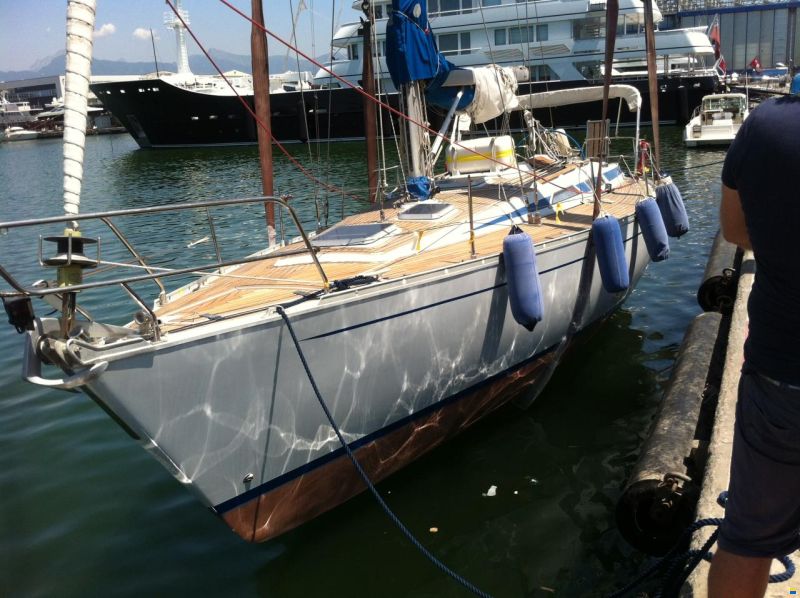 Grand Soleil GS 38