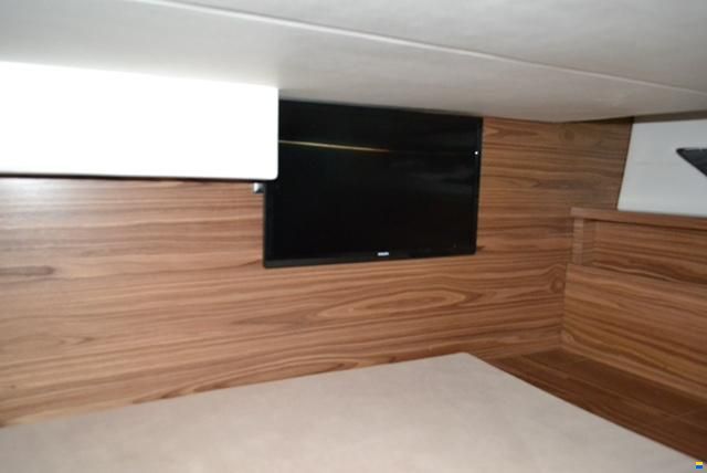 Cobrey 33 HT 2x220PS 2018