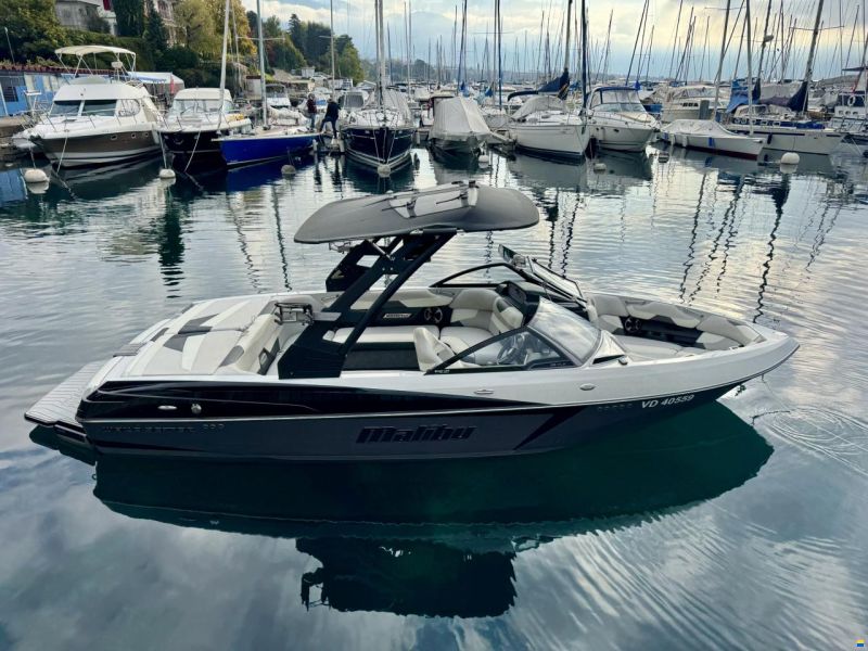Malibu Wakesetter 22 VLX
