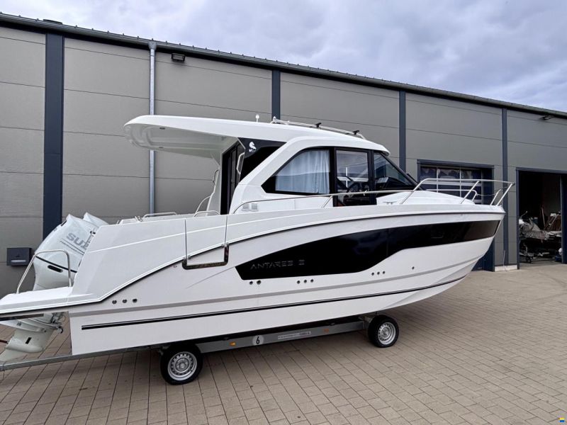 Beneteau Antares 9 V2