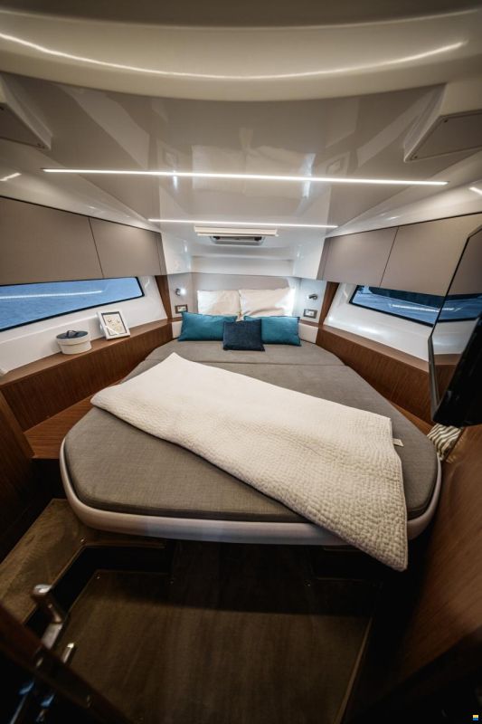 Beneteau Antares 9 V2