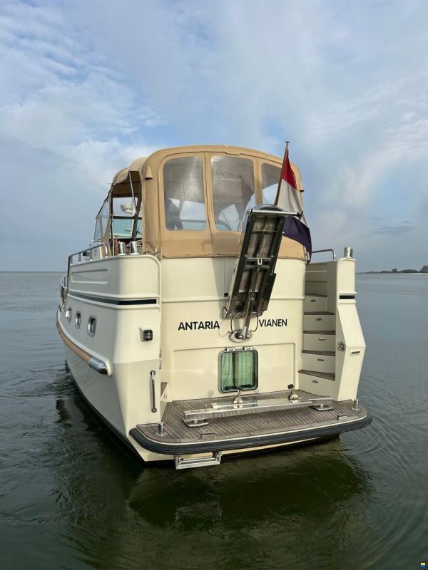 Linssen Grand Sturdy 430 AC MKII Twin Met