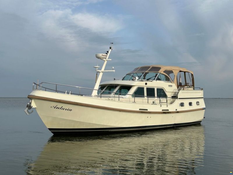 Linssen Grand Sturdy 430 AC MKII Twin Met