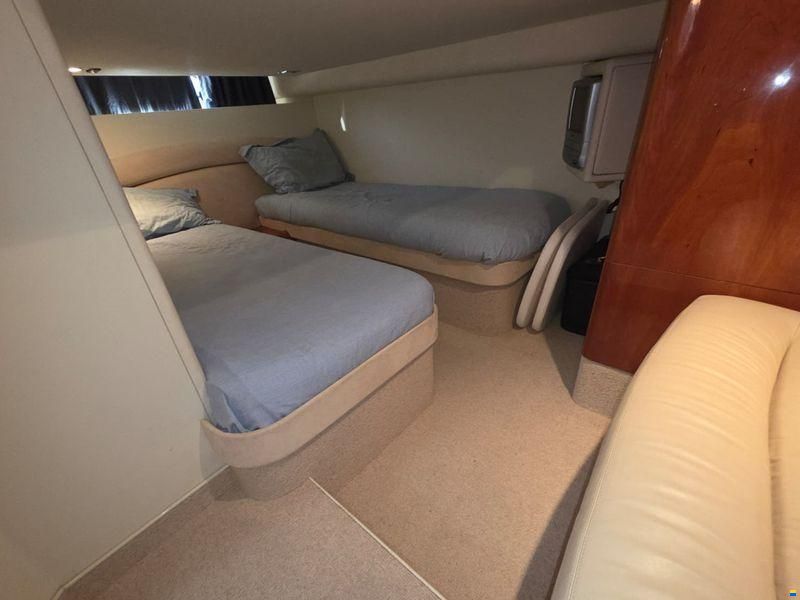 Princess Yachts International V42