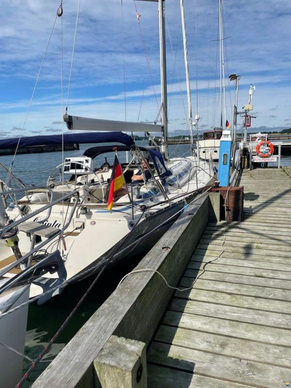 Bavaria 44