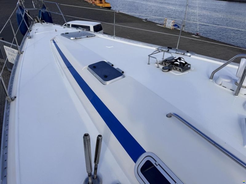Bavaria 44