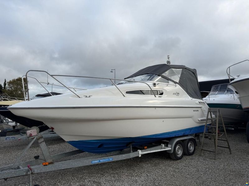 Sealine 230 Family