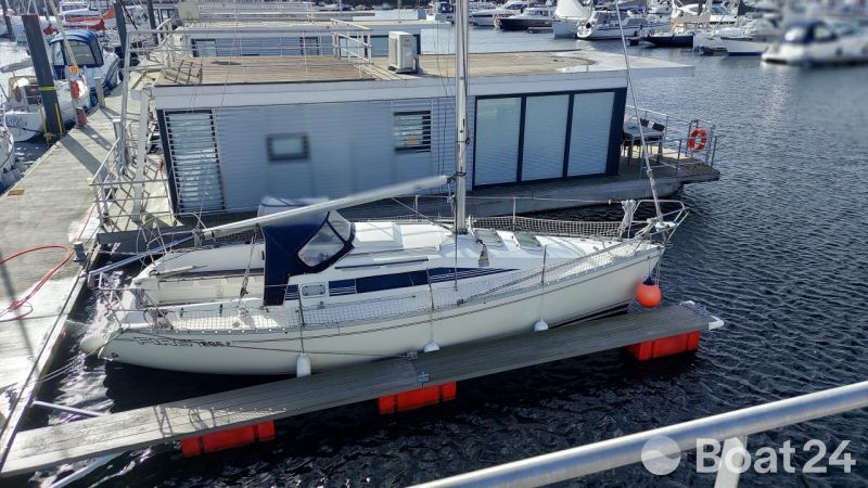 Beneteau First 285