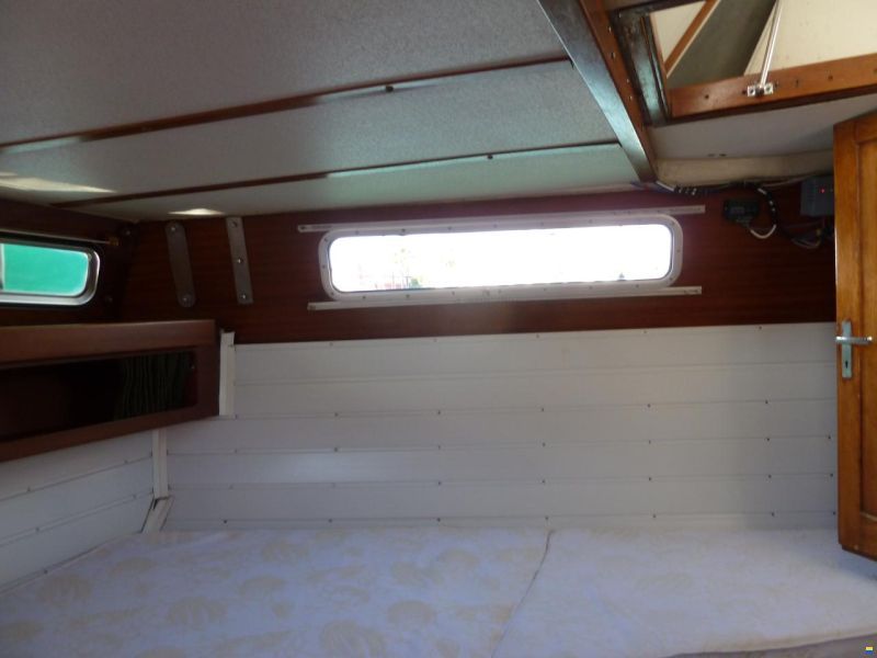 Coronet Elvstrom 38