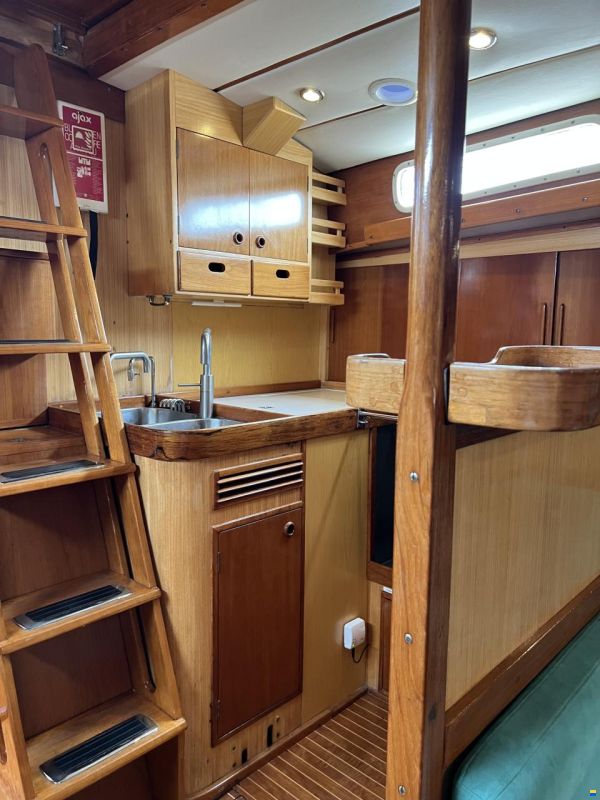 Nautors Swan Swan 55
