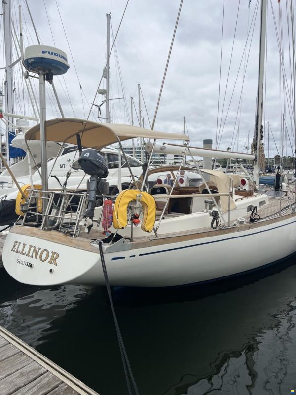 Nautors Swan Swan 55