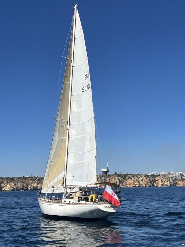 Nautors Swan Swan 55
